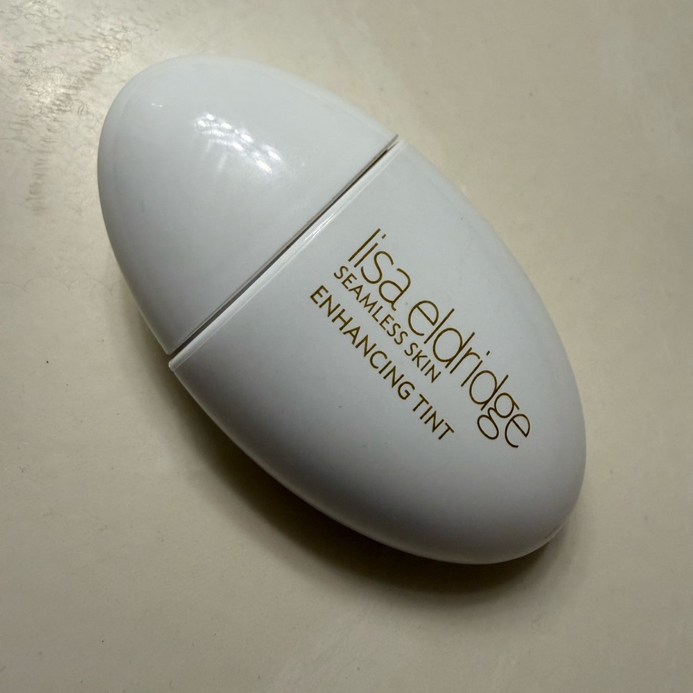 Lisa Eldridge Seamless Skin Enhancing Tint - White